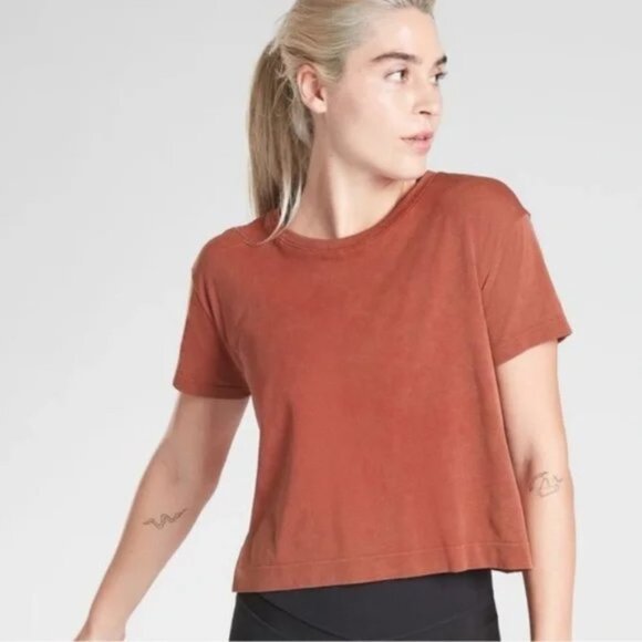 Athleta Tops - Athleta Mineral Wash Crop Tee